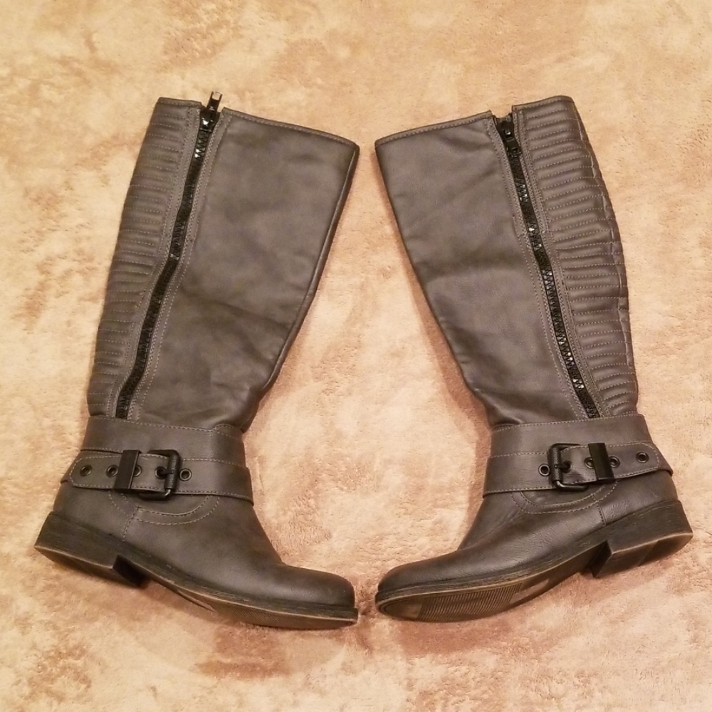 ALDO womens size 7 riding boots. Moto boots